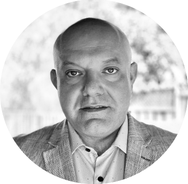 konstantin-popov-bw.png